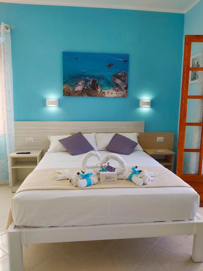 Le Twins -Bed And Breakfast トロペーア エクステリア 写真