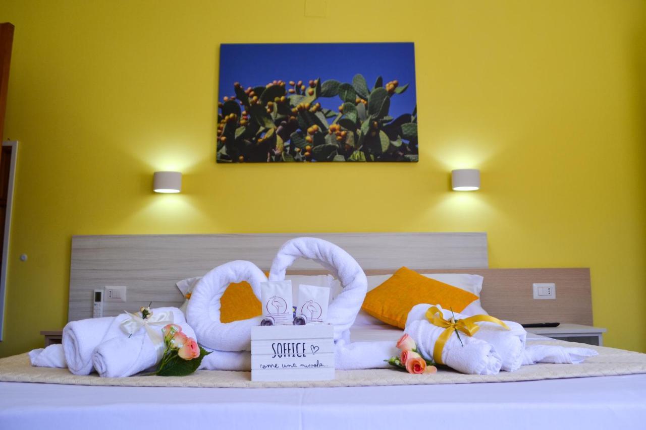 Le Twins -Bed And Breakfast トロペーア エクステリア 写真